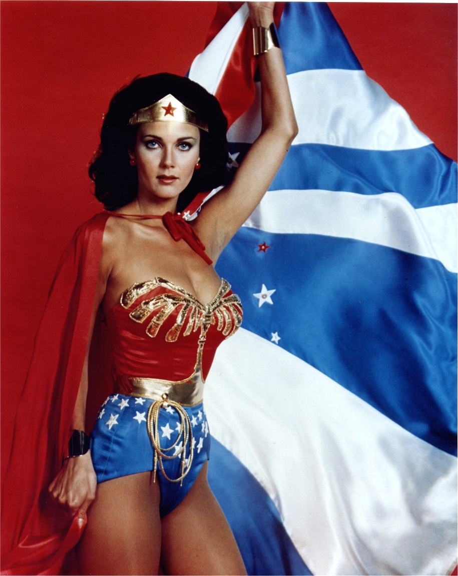 Lynda Carter poses as Wonder Woman for a studio publicity photograph promoting the CBS series "The New Adventures of Wonder Woman"